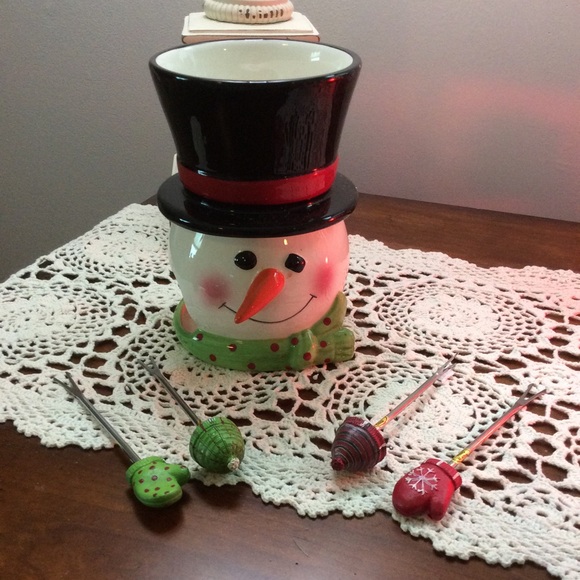 Snowman Fondue Set - Picture 1 of 5